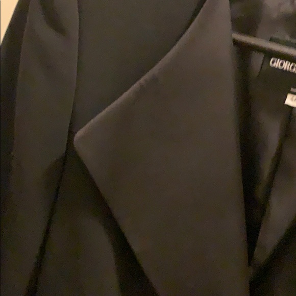 Classic Giorgio Armani black holiday jacket - Picture 3 of 5